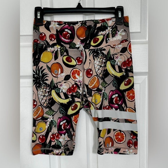 STRONGER Escape Ordinary Fruit Print Bike Shorts M - Picture 1 of 4